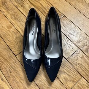 Comfort Plus Predictions Navy Blue Patent Faux Suede Pointed Toe Pumps Size 10